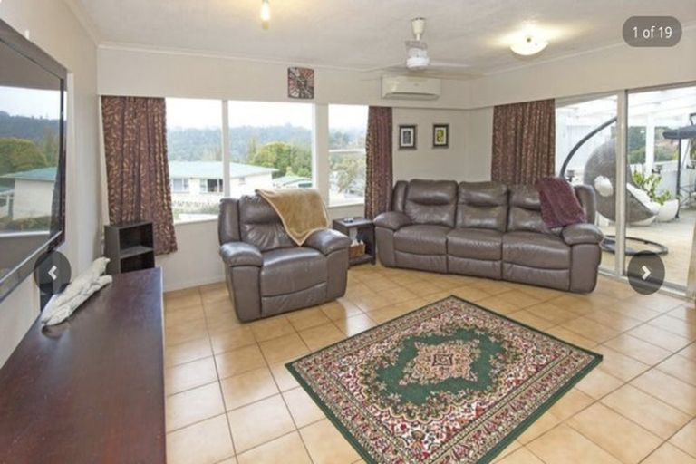 Photo of property in 70 Vandeleur Avenue, Birkdale, Auckland, 0626