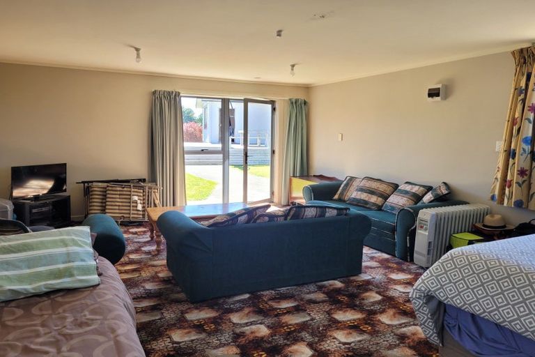 Photo of property in 28 Howden Street, Te Anau, 9600