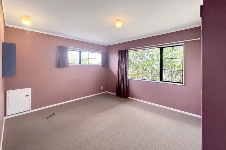 Photo of property in 91 Pacific Drive, Fitzherbert, Palmerston North, 4410