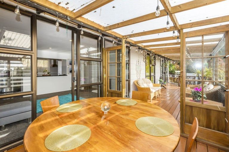 Photo of property in 33 Fraser Street, Wainuiomata, Lower Hutt, 5014