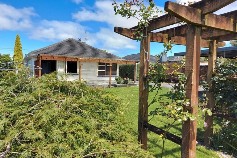 Photo of property in 42 Milton Street, Trentham, Upper Hutt, 5018