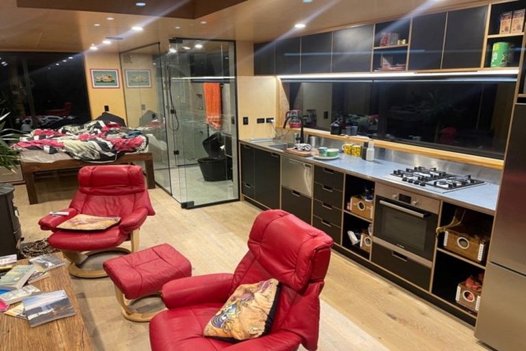 Photo of property in 27 Avon Street, Athol, 9793