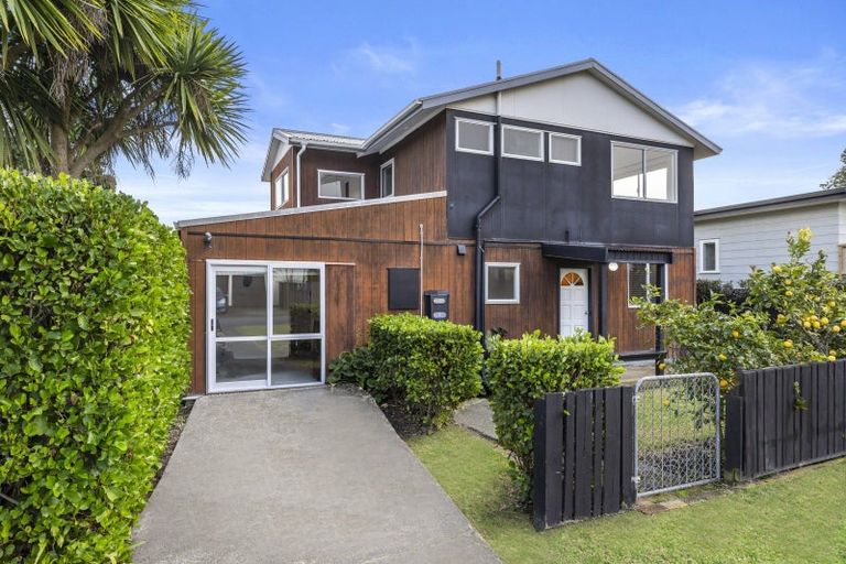 Photo of property in 30b Taipari Avenue, Raglan, 3225