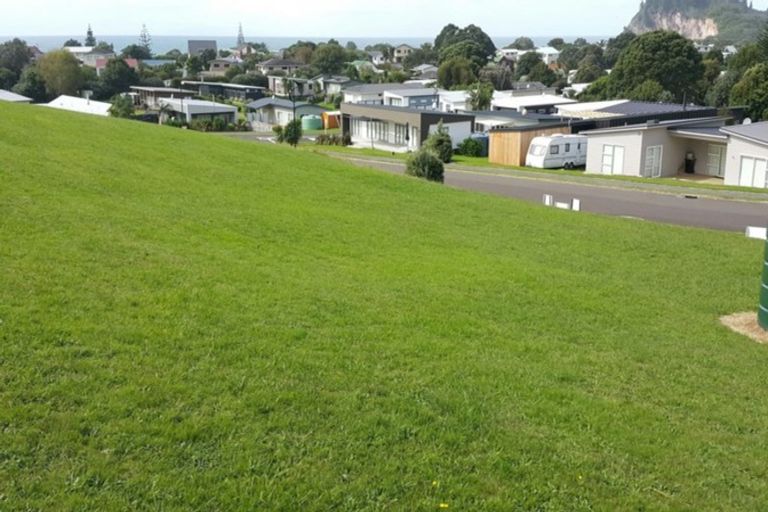 Photo of property in 10 Ross Place, Whiritoa, Whangamata, 3691