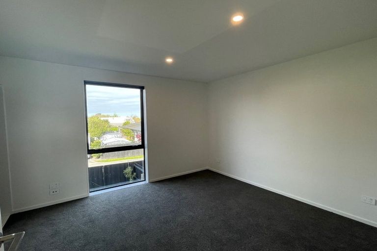 Photo of property in 8/27 New Brighton Road, Shirley, Christchurch, 8061
