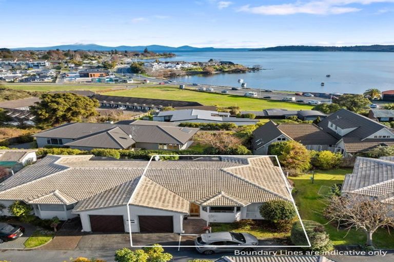 Photo of property in 11b Shepherd Road, Waipahihi, Taupo, 3330