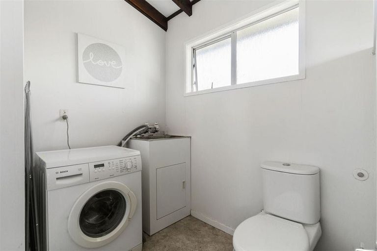 Photo of property in 7d Yeoman Place, Howick, Auckland, 2014