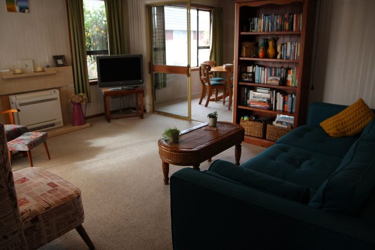 Photo of property in 36 Stanbury Avenue, Somerfield, Christchurch, 8024