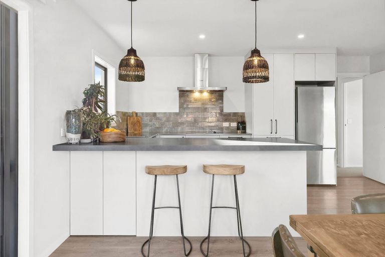 Photo of property in 19 Waddell Street, Lake Hawea, 9382