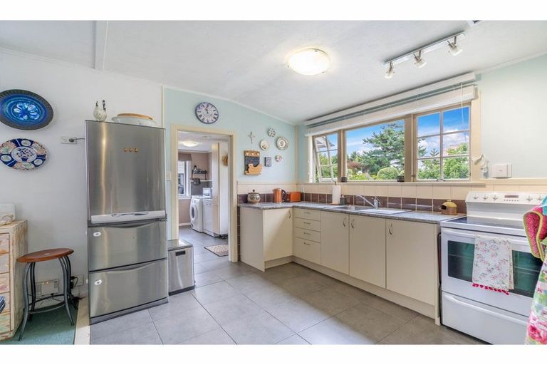 Photo of property in 127 Princes Street, Strathern, Invercargill, 9812