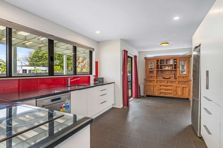 Photo of property in 1 Alexander Street, Whanganui, 4500