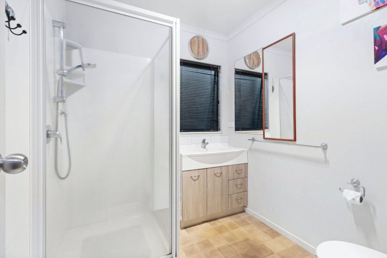 Photo of property in 66 Village Park Drive, Welcome Bay, Tauranga, 3112