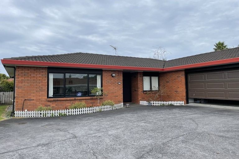 Photo of property in 142 Millhouse Drive, Northpark, Auckland, 2013