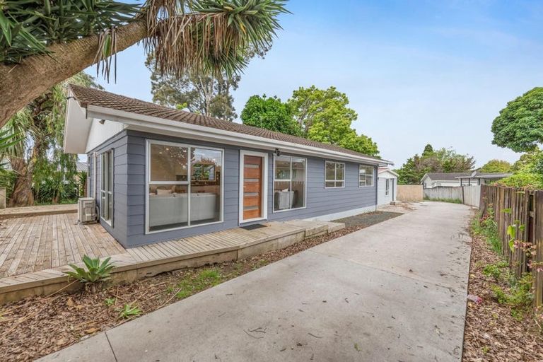 Photo of property in 9 Smedley Street, Manurewa, Auckland, 2102