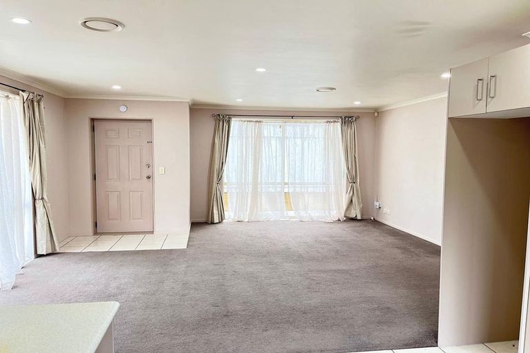 Photo of property in 23 Raphoe Road, Flat Bush, Auckland, 2019