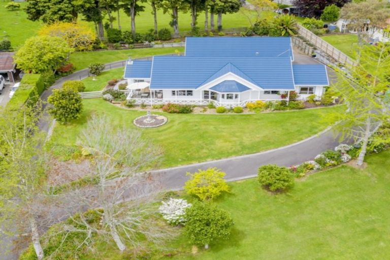 Photo of property in 33 Wi Pere Street, Manakau, Levin, 5573