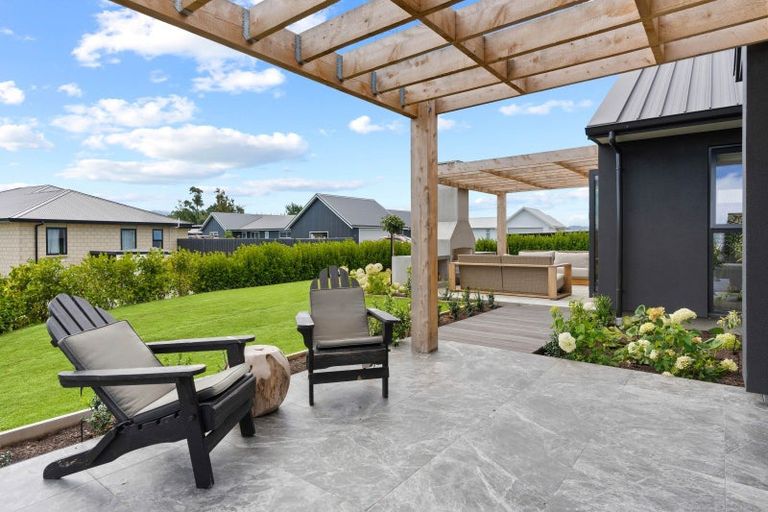 Photo of property in 24 Coralie Place, Lansdowne, Masterton, 5810