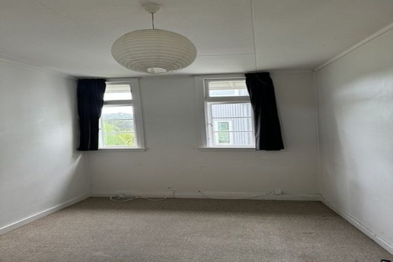 Photo of property in 3/15 Dover Street, Island Bay, Wellington, 6023