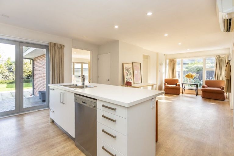 Photo of property in 25 Ryeland Avenue, Ilam, Christchurch, 8041