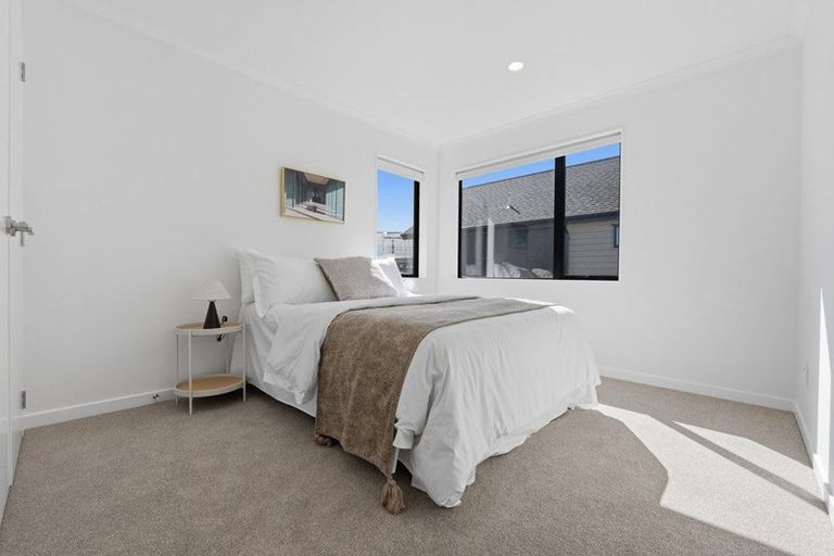 Photo of property in 41a Kikorangi Drive, Wainui, 0992