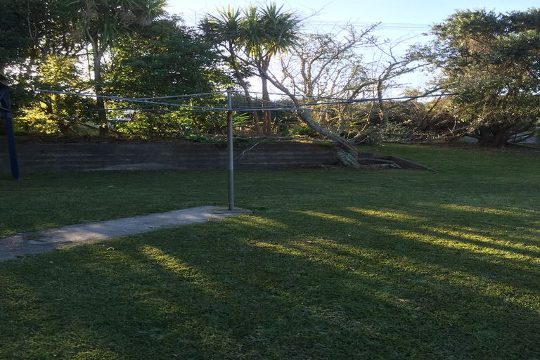 Photo of property in 2 Nikau Place, Parahaki, Whangarei, 0112