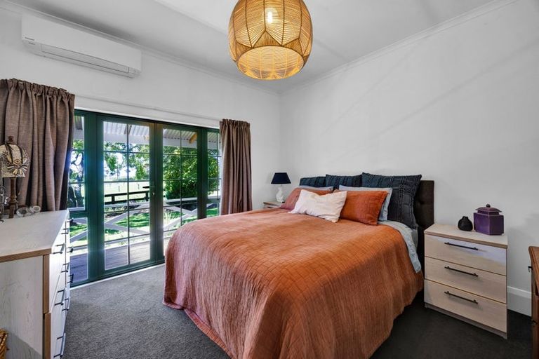 Photo of property in 1 Waingongoro Road, Cardiff, Stratford, 4391