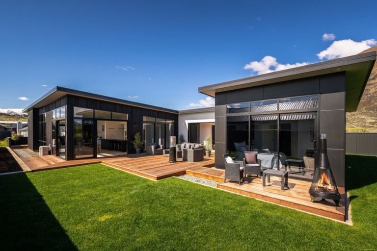 Photo of property in 117 Stalker Road, Lower Shotover, Queenstown, 9304