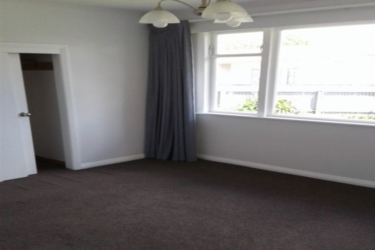 Photo of property in 12 Moray Place, Highbury, Palmerston North, 4412