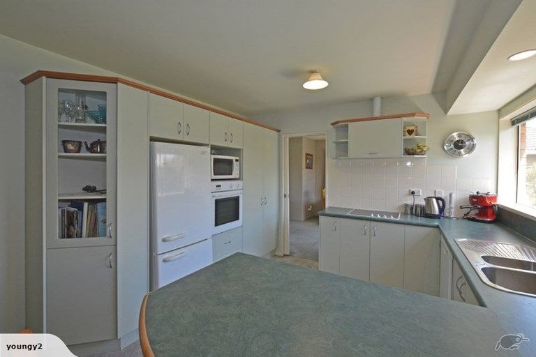 Photo of property in 21 Sutton Place, Dallington, Christchurch, 8061