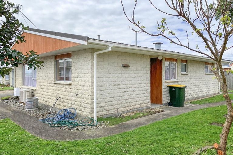 Photo of property in 3 Tasman Street, Levin, 5510