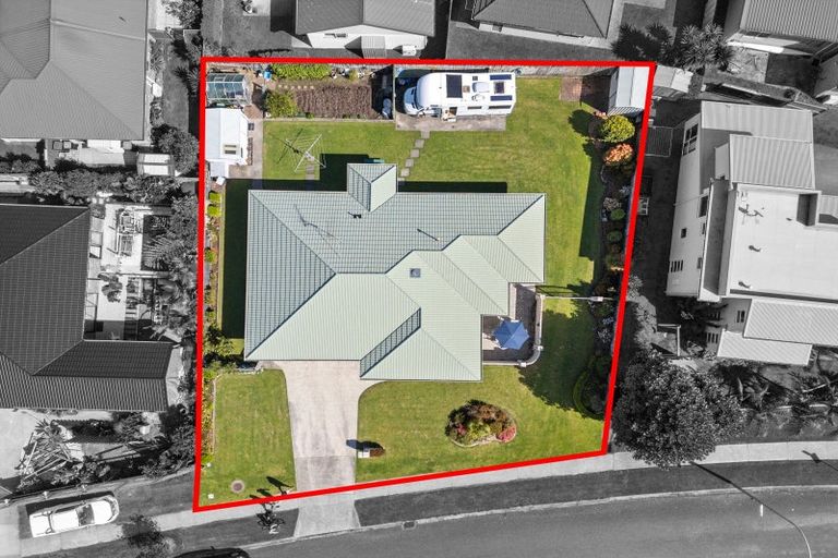 Photo of property in 56 Evans Road, Papamoa Beach, Papamoa, 3118