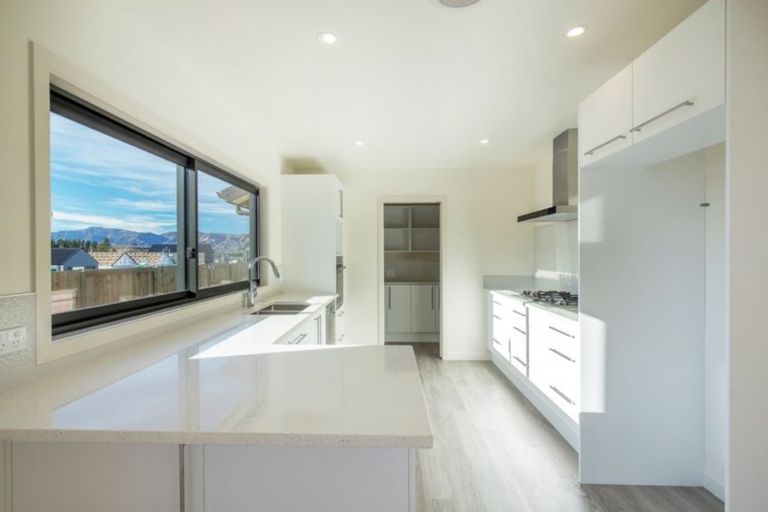 Photo of property in 3 Bargour Street, Wanaka, 9305