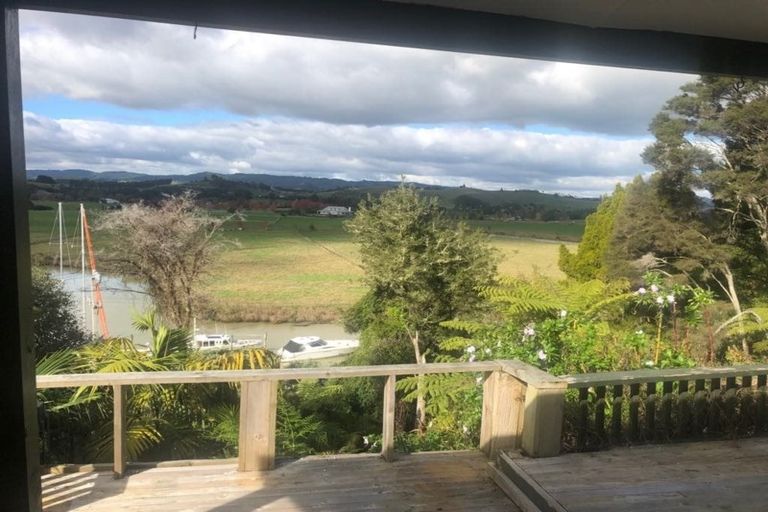 Photo of property in 200 North Road, Clevedon, Papakura, 2582