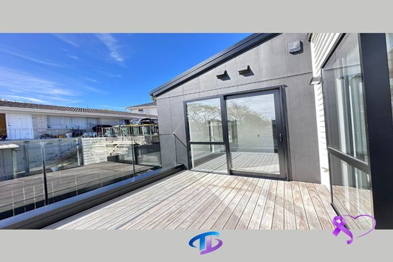Photo of property in 8/53 Drake Street, Howick, Auckland, 2014
