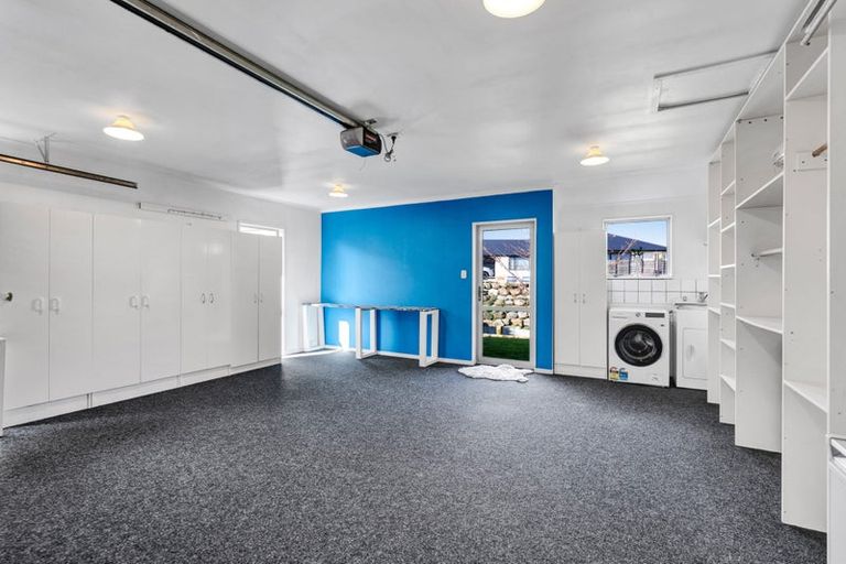 Photo of property in 28a Jules Crescent, Bell Block, New Plymouth, 4312