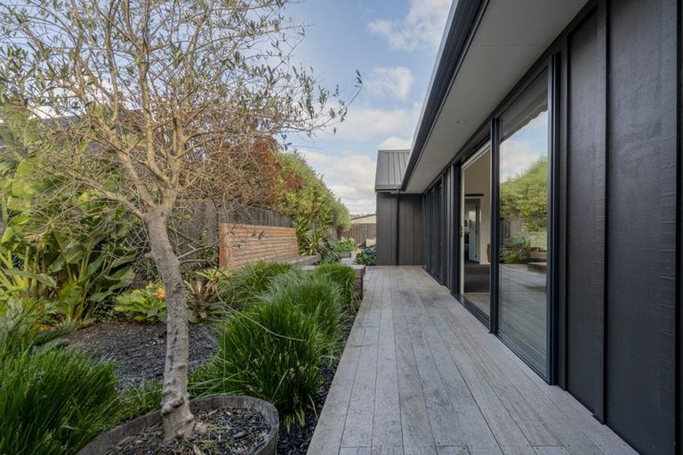 Photo of property in 11 Voyager Place, Cooks Beach, Whitianga, 3591