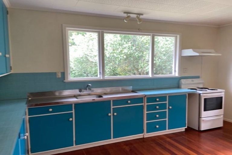 Photo of property in 17a Kereru Street, Henderson, Auckland, 0612