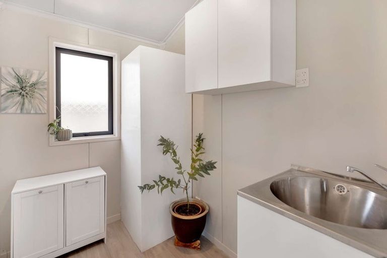 Photo of property in 3b Duff Crescent, Highbury, Palmerston North, 4412