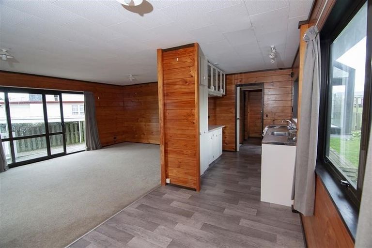 Photo of property in 23b Tuhikaramea Road, Frankton, Hamilton, 3204