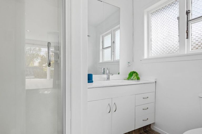 Photo of property in 84 Sparks Road, Hoon Hay, Christchurch, 8025