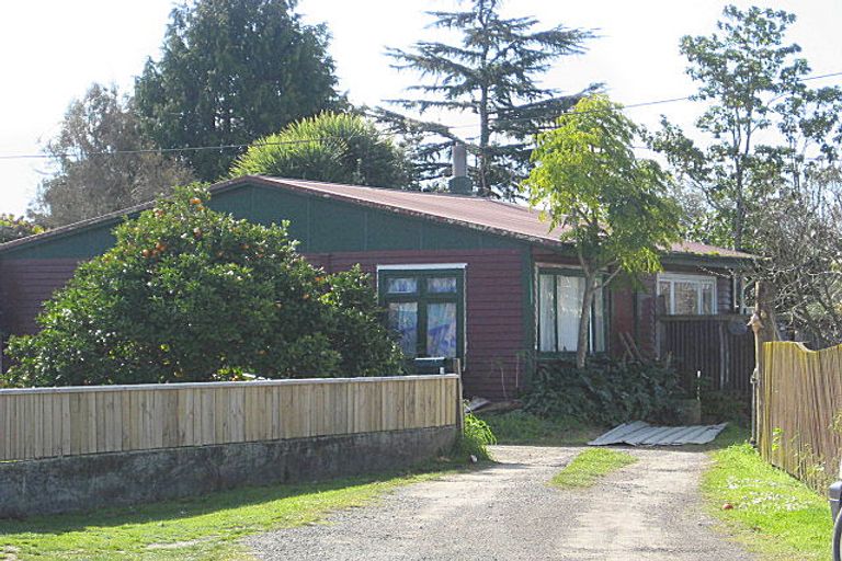 Photo of property in 14 Miro Place, Edgecumbe, 3120