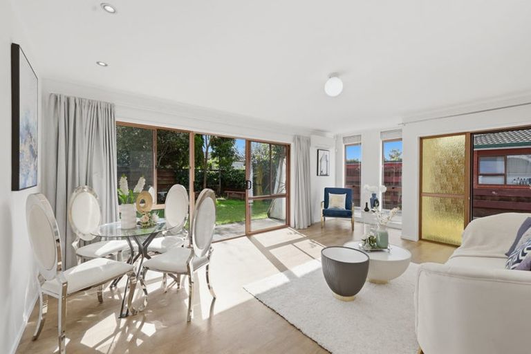 Photo of property in 20b Ashdown Place, Pahurehure, Papakura, 2113
