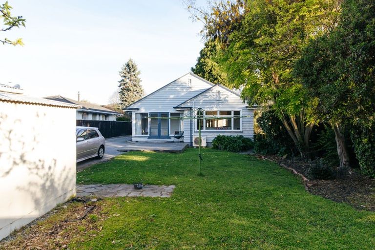 Photo of property in 9 Sparks Road, Somerfield, Christchurch, 8024