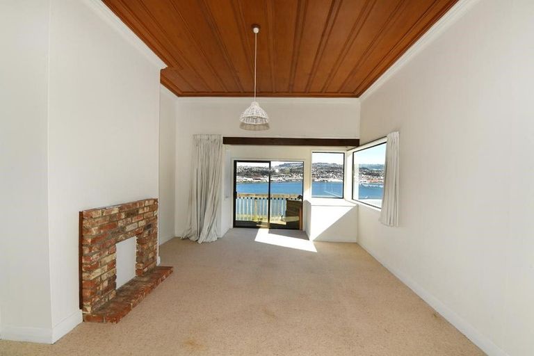 Photo of property in 63 Glendevon Place, Vauxhall, Dunedin, 9013