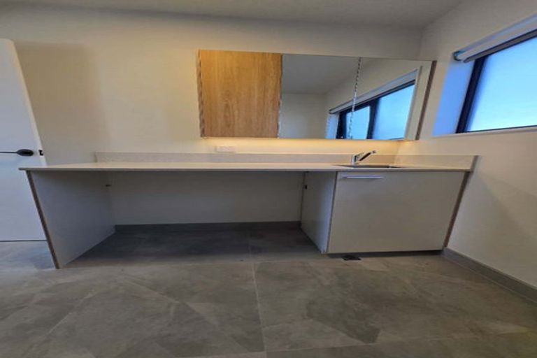 Photo of property in 12a Galloway Crescent, Farm Cove, Auckland, 2012