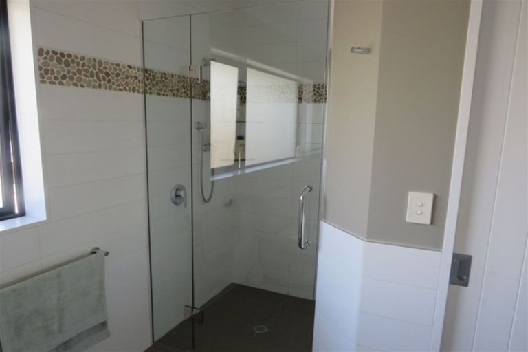 Photo of property in 63a Winchester Street, Levin, 5510