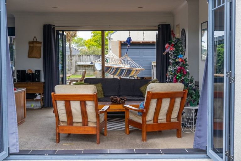 Photo of property in 15 Springbok Avenue, Whitianga, 3510
