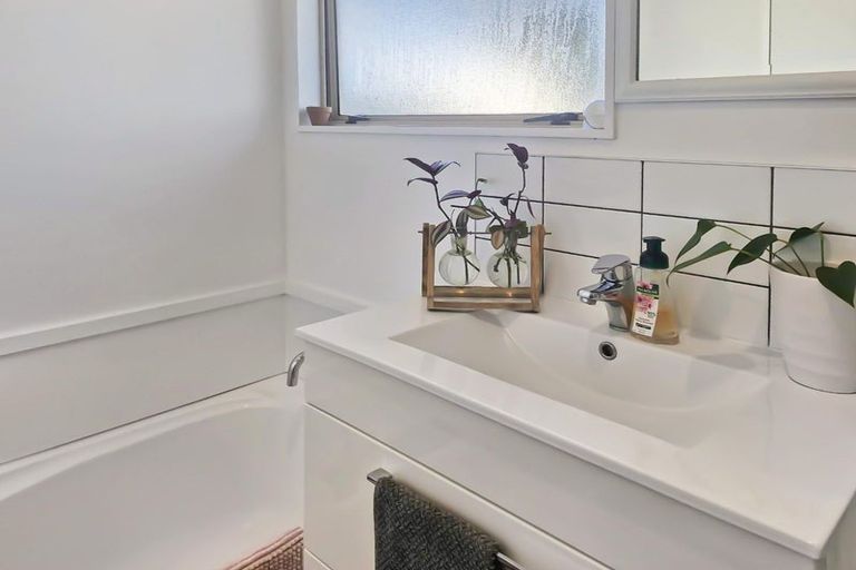 Photo of property in 2b Donovan Street, Te Puke, 3119