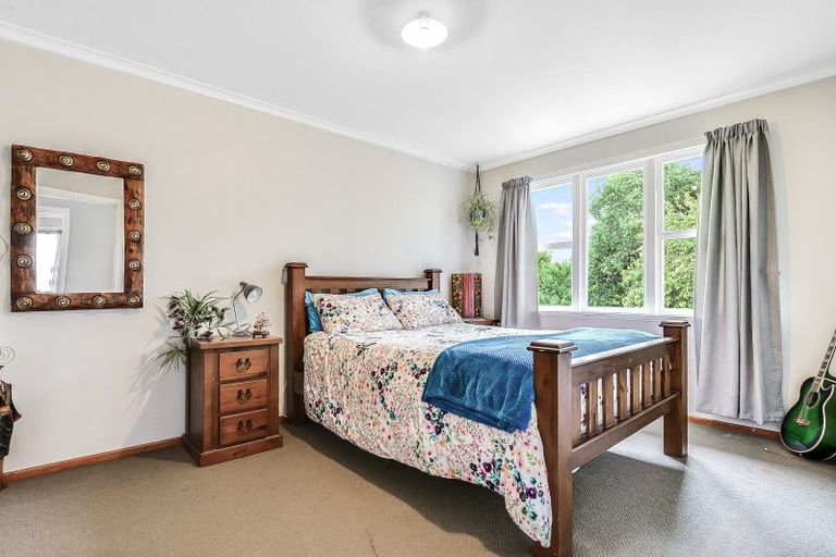 Photo of property in 93 Storey Avenue, Forest Lake, Hamilton, 3200