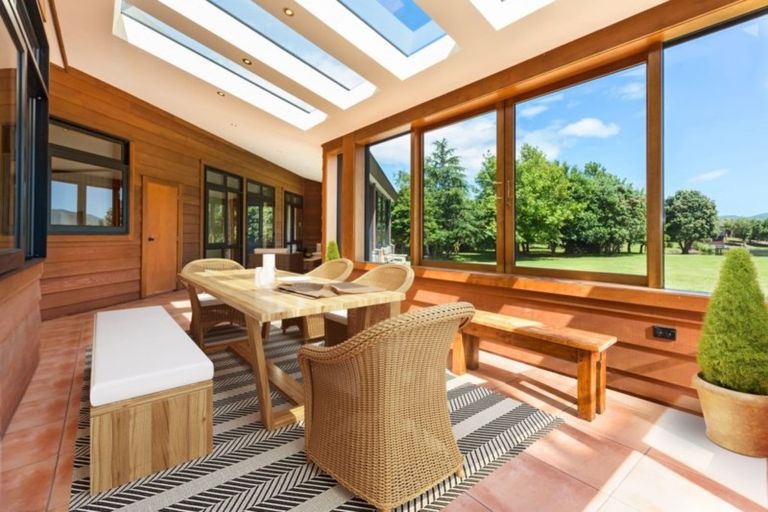 Photo of property in 132 Milne Drive, Paraparaumu, 5032